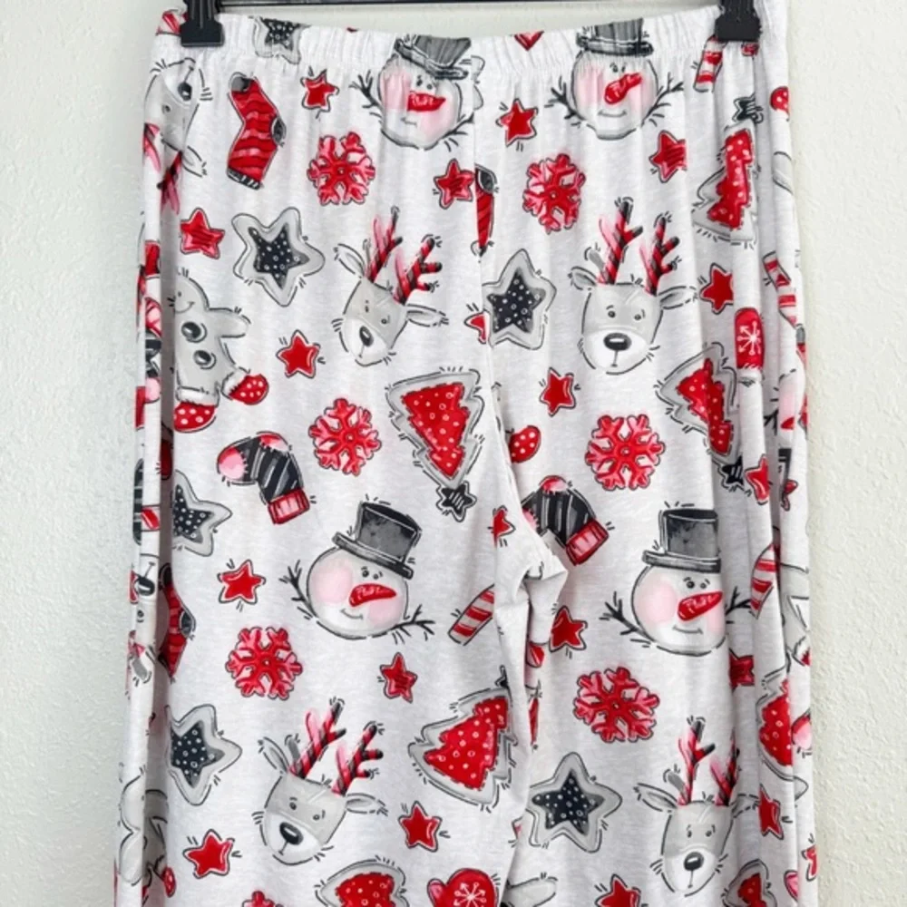 Secret‎ Treasures Christmas tree reindeer snowman pj set pajamas M